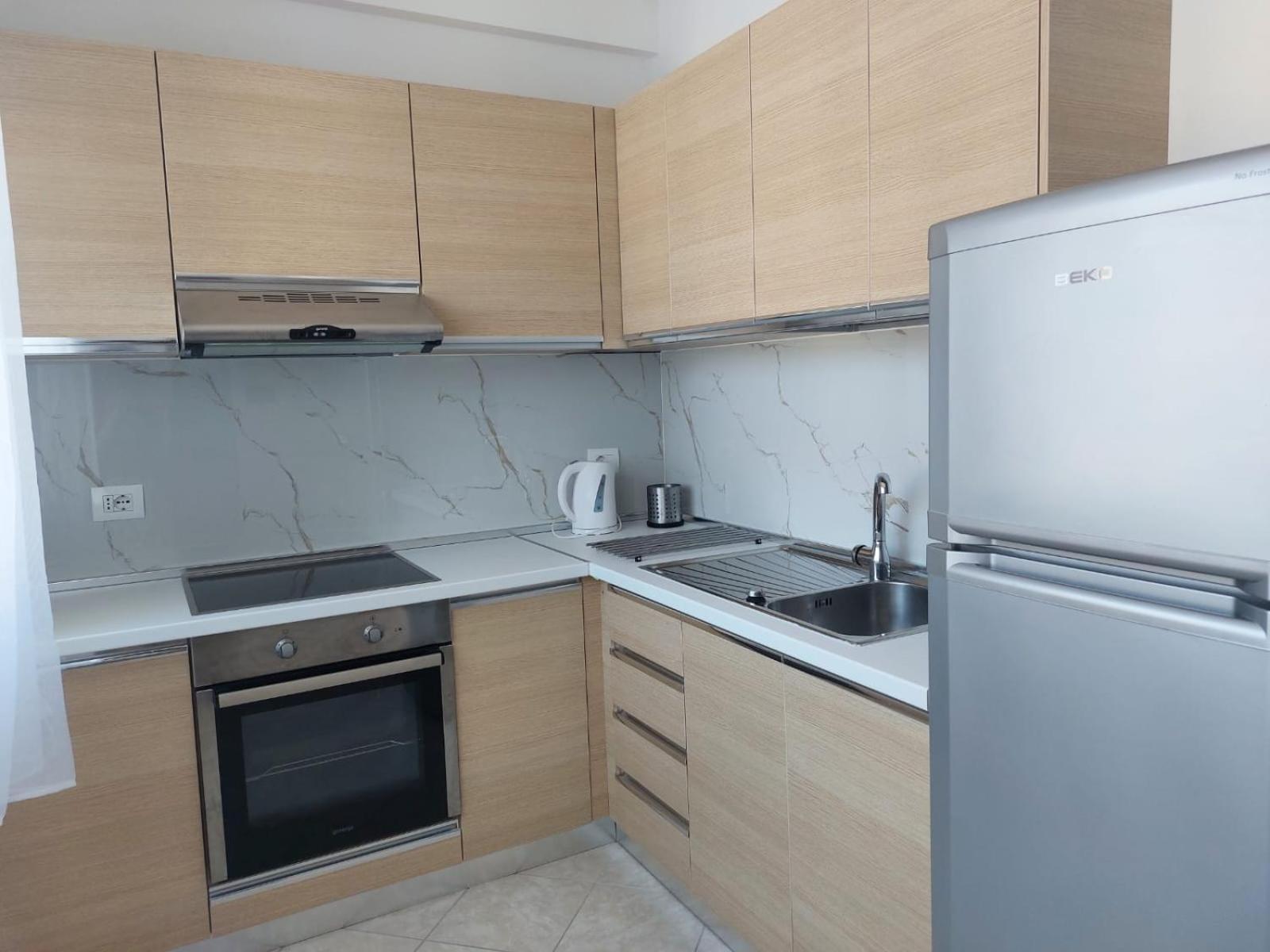 Apart-Hotel Alvi Sarandë Eksteriør billede