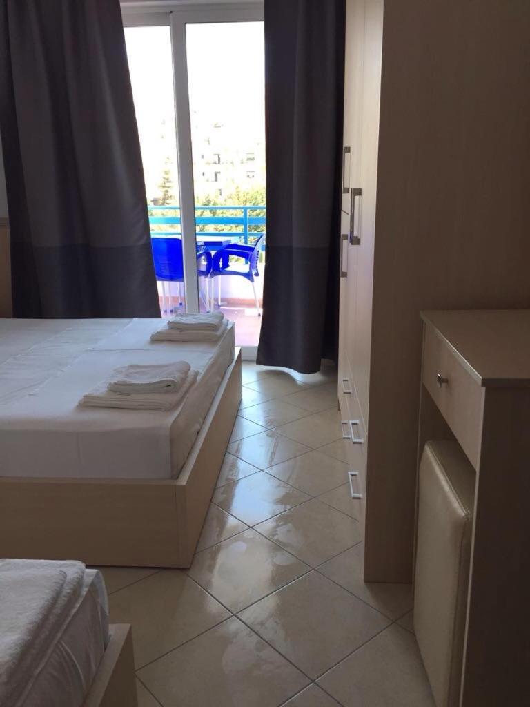 Apart-Hotel Alvi Sarandë Eksteriør billede