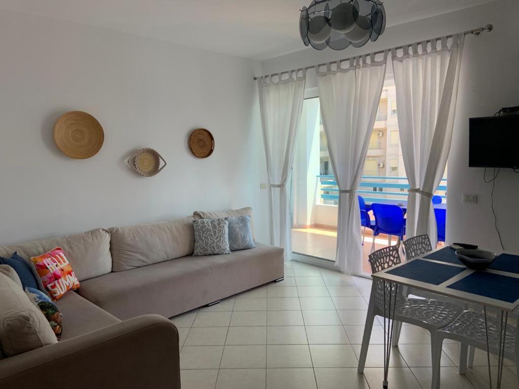 Apart-Hotel Alvi Sarandë Eksteriør billede