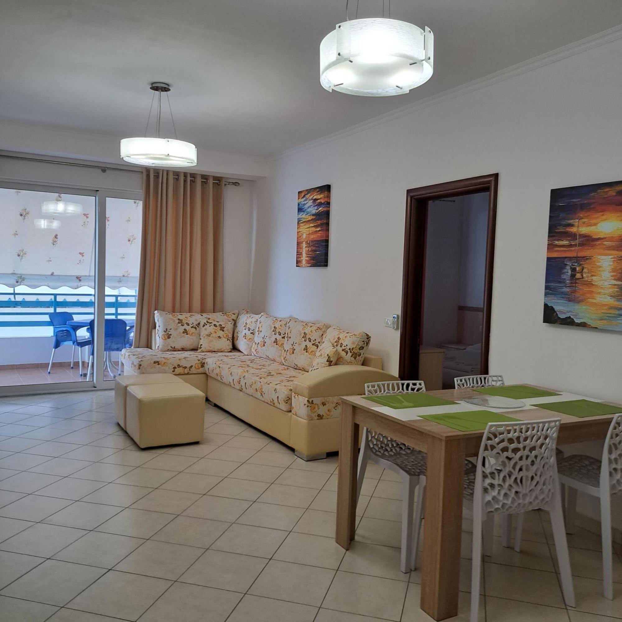 Apart-Hotel Alvi Sarandë Eksteriør billede